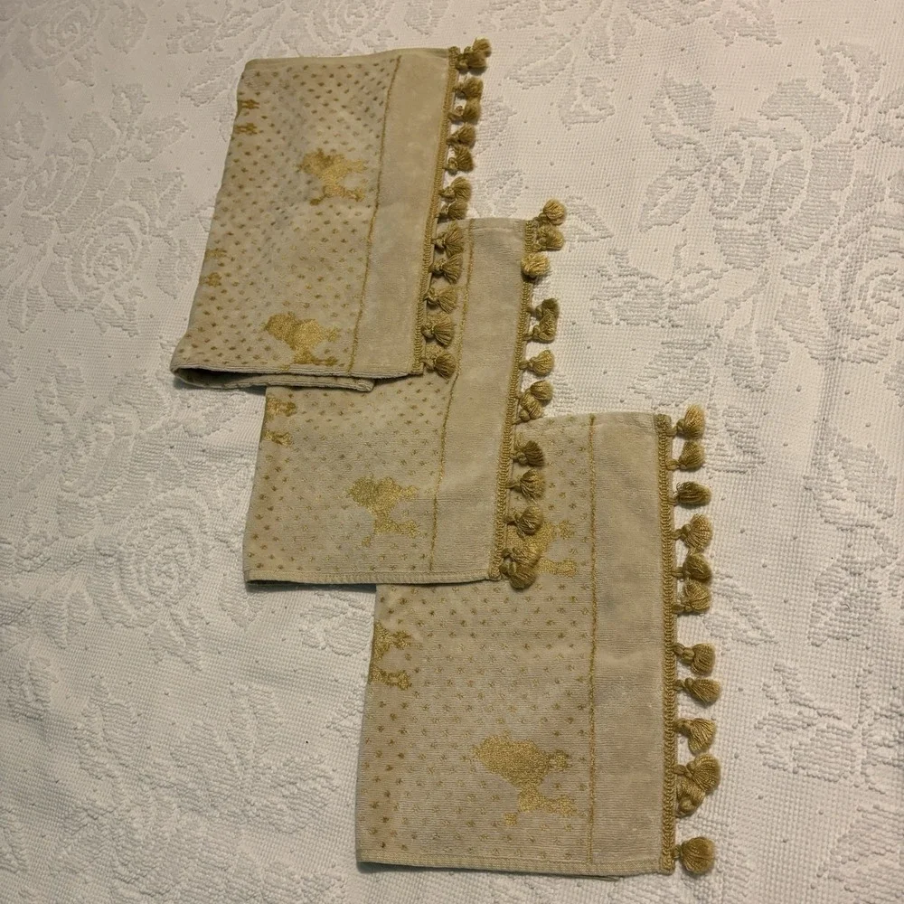 Poodle‎ Hand Towels Gold Cream All Over Print Fancy VTG 3 Fringed
